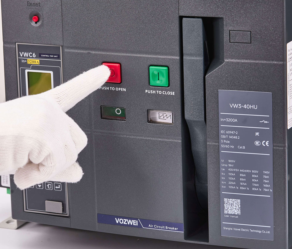 Air Circuit Breaker